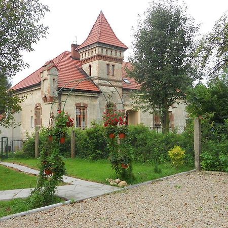 Dwor W Boleniu Villa ภายนอก รูปภาพ